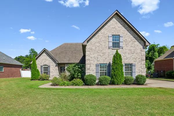 2604 Tellyman Ave, Murfreesboro, TN 37130