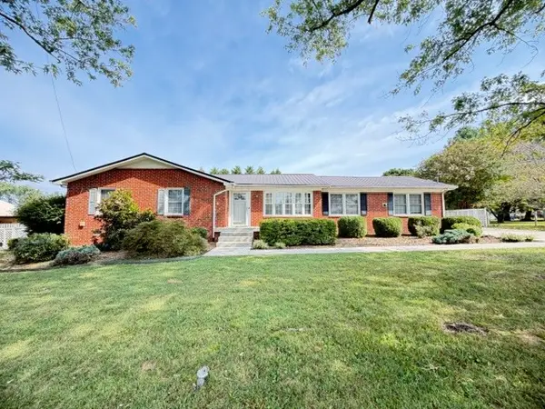 310 Woodland Dr, Decherd, TN 37324