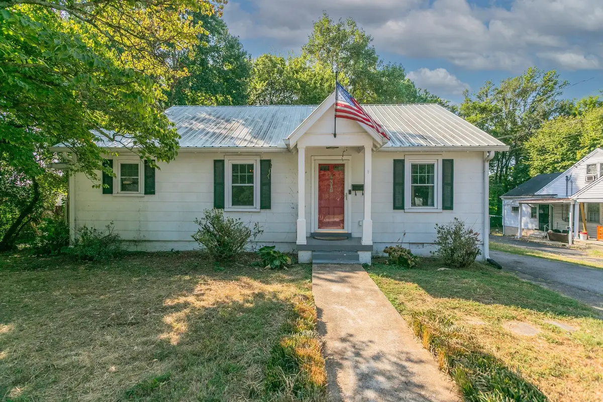 316 7th Ave, Columbia, TN 38401 - #1