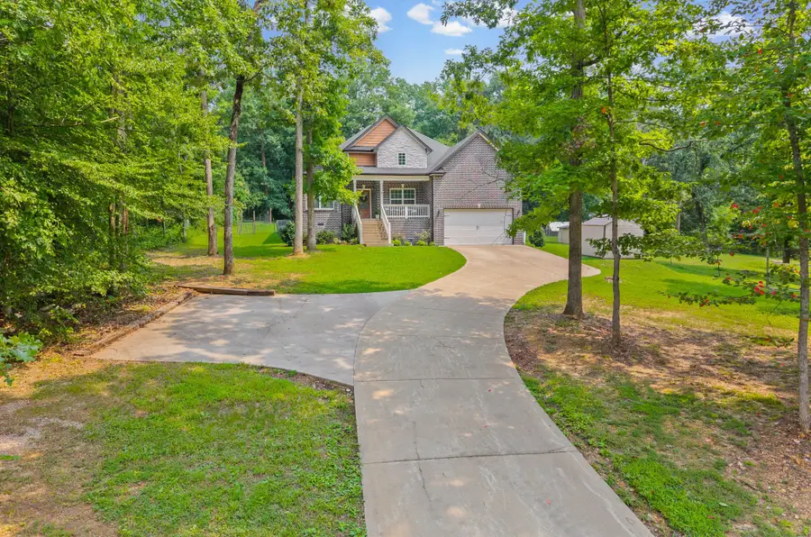 1663 Southside Rd, Southside, TN 37171 - #2