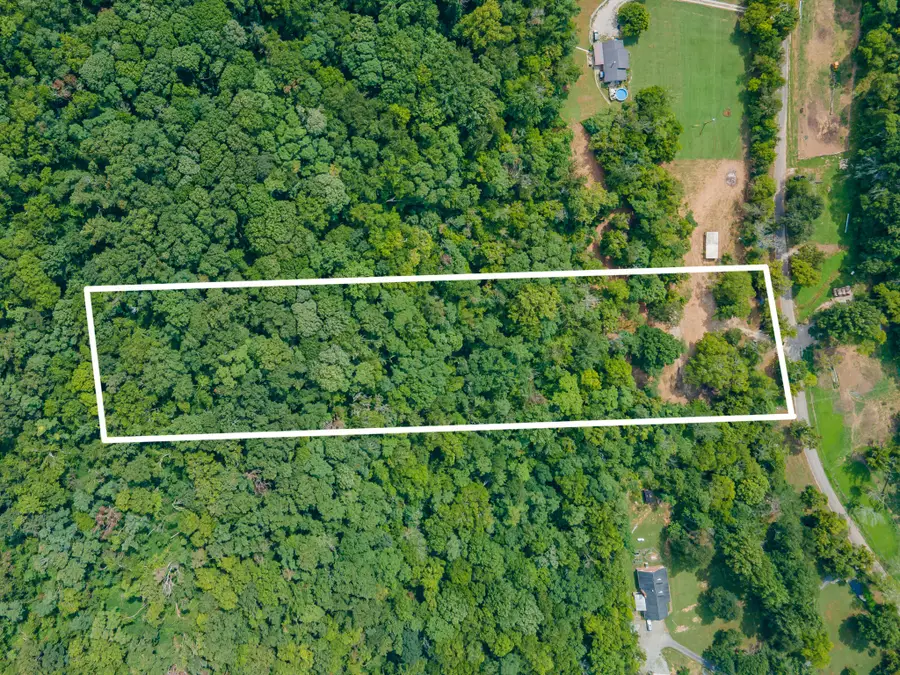 5049 Miller Lake Rd, Culleoka, TN 38451 - #3