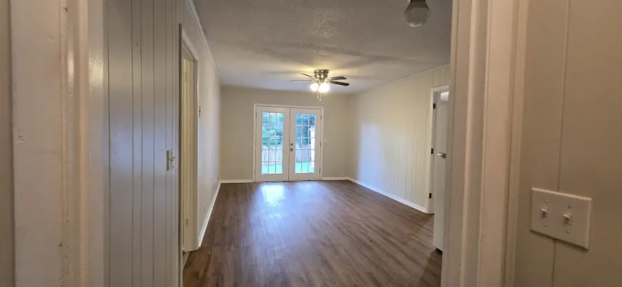 310 Sheriff Dr, Clarksville, TN 37042 - #3