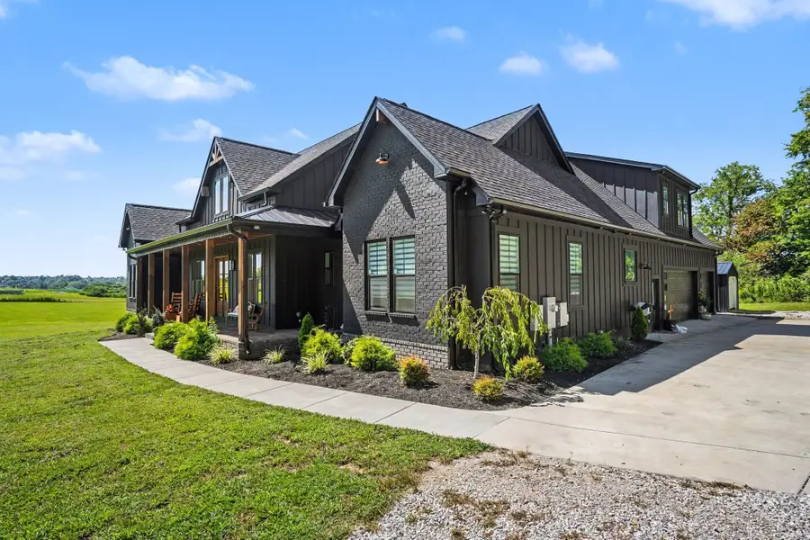 5456 Epps Rd, Southside, TN 37171 - #3
