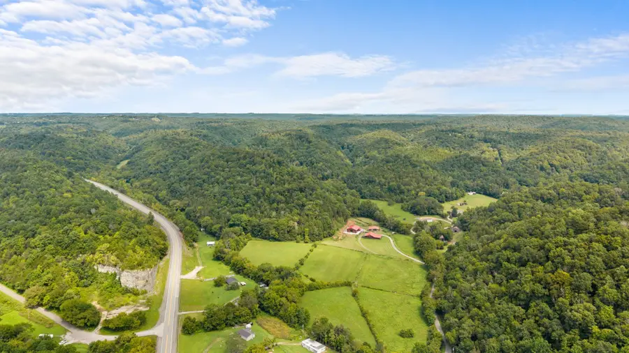 599 Jake Rockwell Rd, Celina, TN 38551 - #2