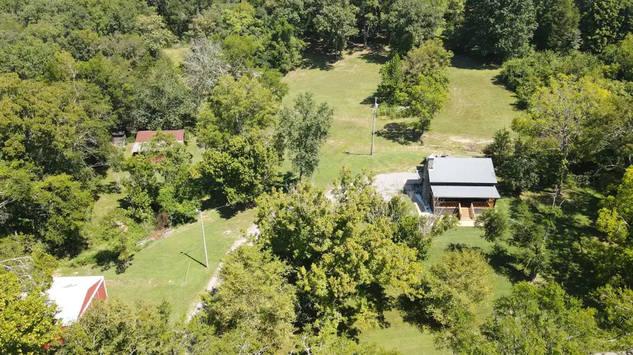 648 Cummings Ln, Cottontown, TN 37048 - #3