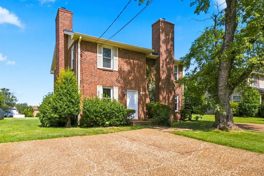 2440 Fairbrook Dr, Nashville, TN 37214 - #3