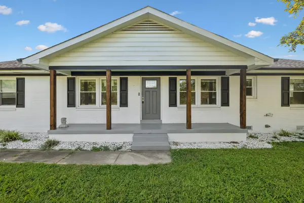 110 Sherwood Dr, Waverly, TN 37185
