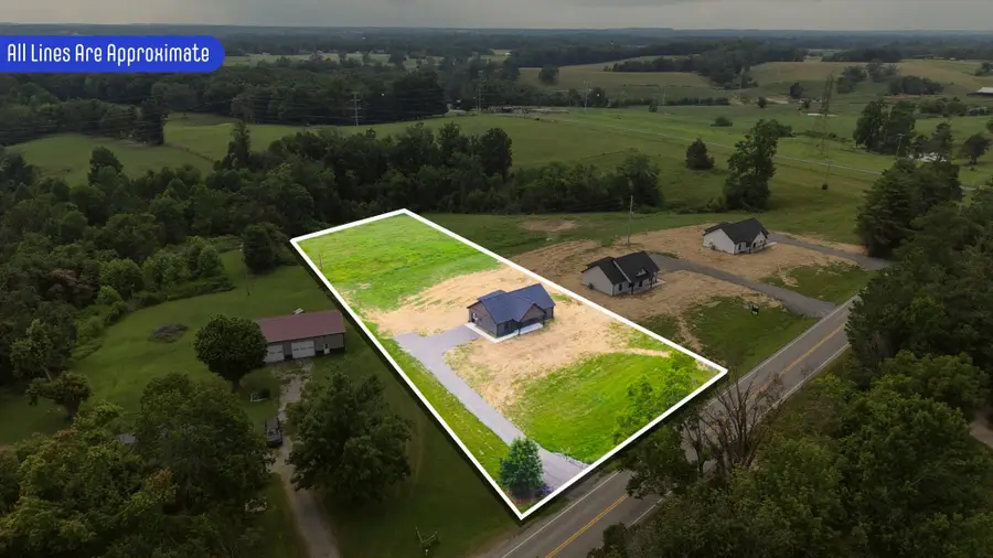 4649 Scottsville Rd, Lafayette, TN 37083 - #2