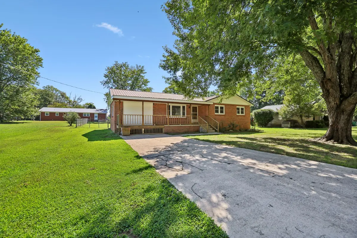 112 Smith St, Huntland, TN 37345 - #1