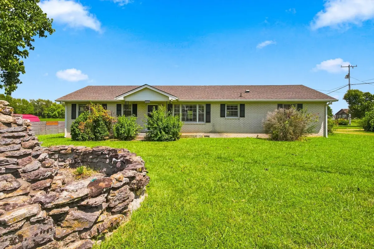 208 Scattersville Rd, Portland, TN 37148 - #1