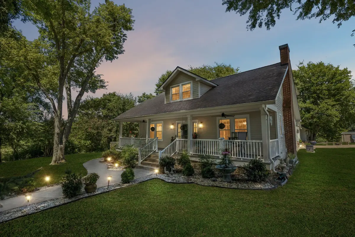 2621 Pillow Due Ln, Columbia, TN 38401 - #1