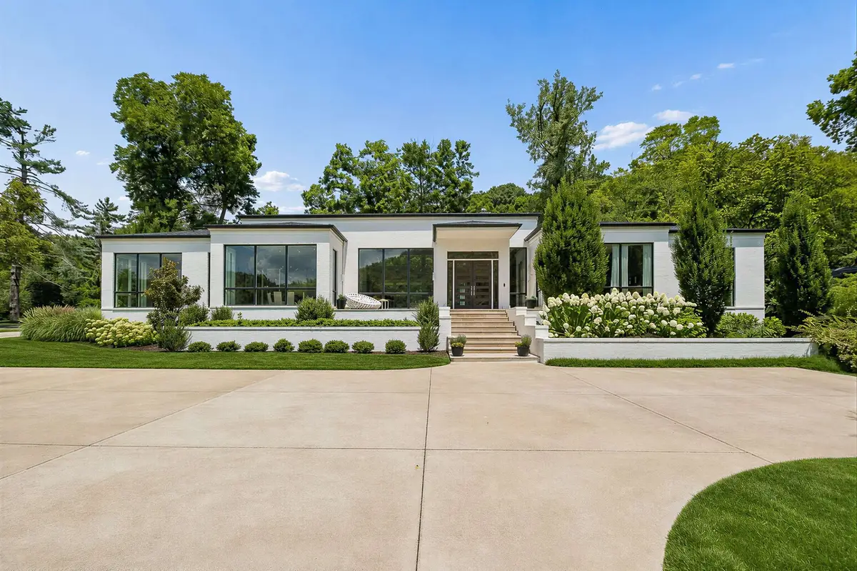 6532 Jocelyn Hollow Rd, Nashville, TN 37205 - #1