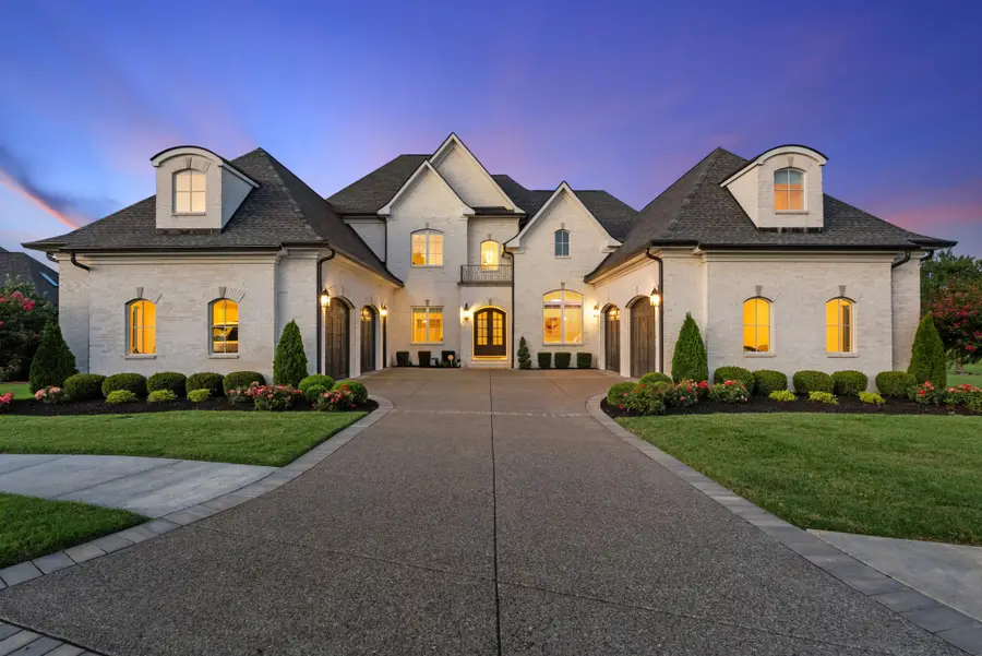 110 Rose Pointe Pl, Hendersonville, TN 37075 - #2