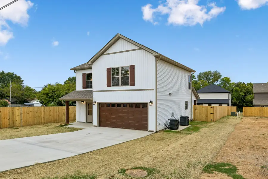 2173 Nunley St, Greenbrier, TN 37073 - #3