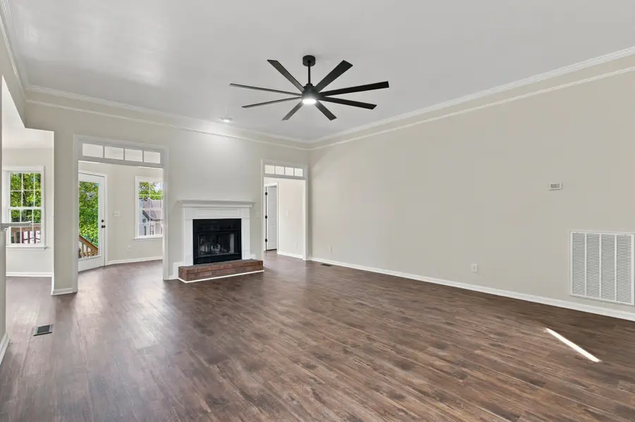 2946 Iroquois Dr, Thompsons Station, TN 37179 - #2