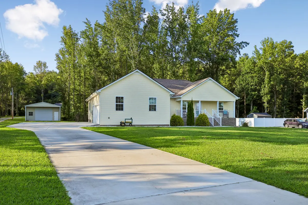 7485 Mcminnville Hwy, Morrison, TN 37357 - #1