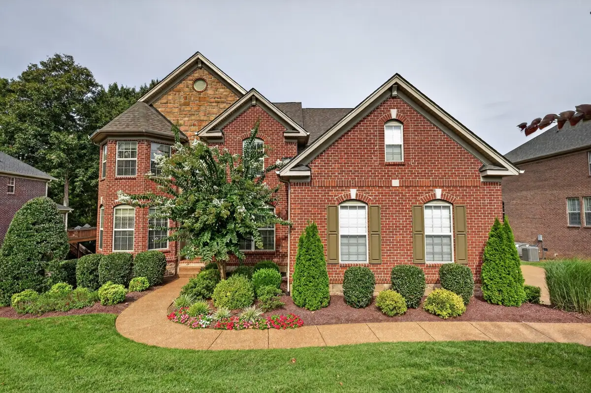 7166 Tullamore Ln, Franklin, TN 37067 - #1
