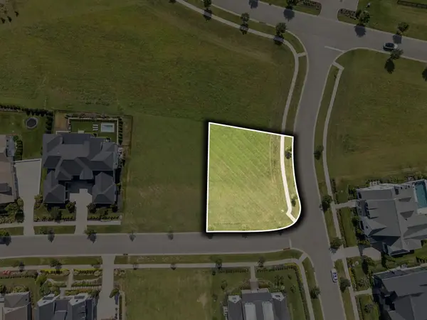 9000 Passiflora Ct, College Grove, TN 37046