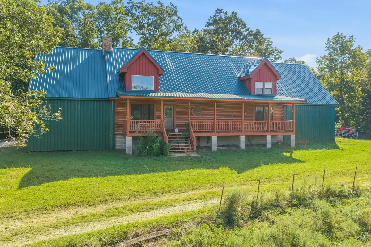 2950 Mckenzie Rd, Parsons, TN 38363 - #1