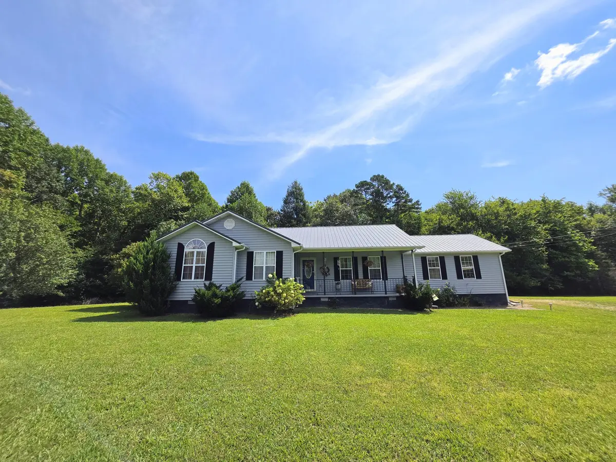 161 S 20th Ave, Gruetli Laager, TN 37339 - #1