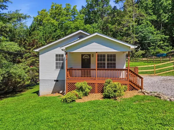 617 Bradley Avenue, La Fayette, GA 30728