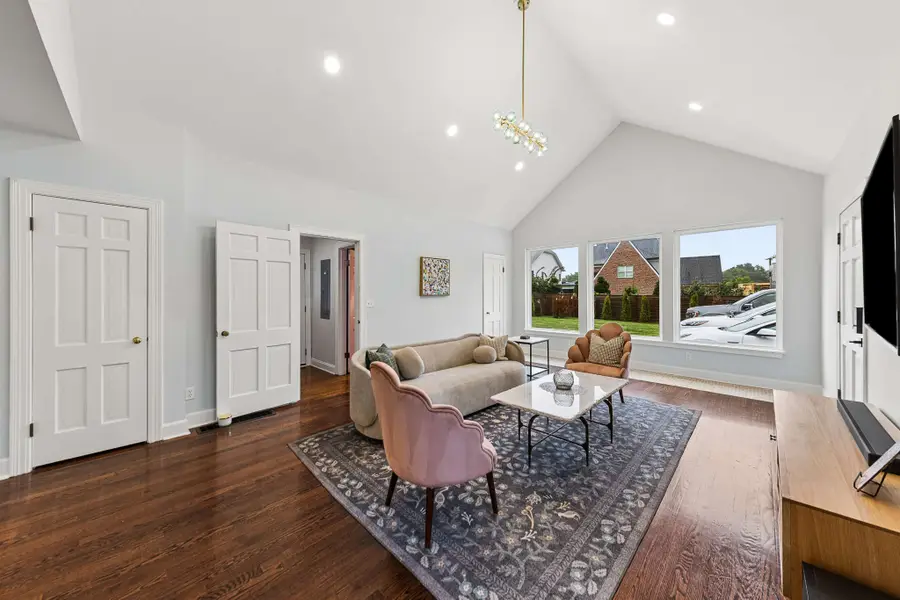 1486 Woodmont Blvd, Nashville, TN 37215 - #2