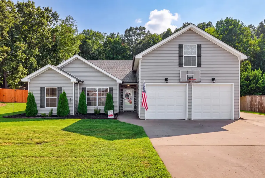 1172 Freedom Dr, Clarksville, TN 37042 - #2