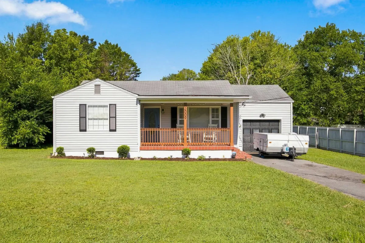 2009 Myrtle Avenue, Chattanooga, TN 37412 - #1