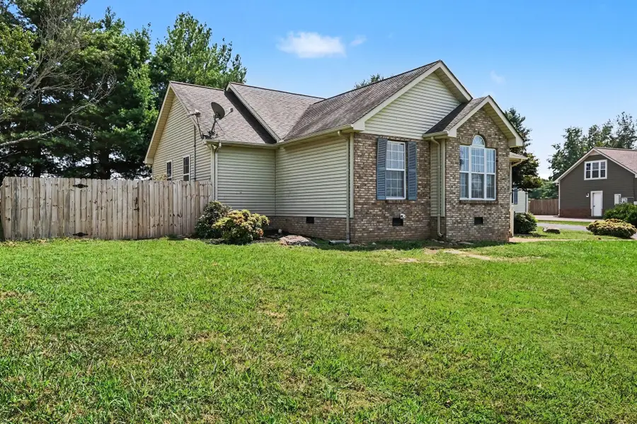 106 Dawn Ct, White House, TN 37188 - #2