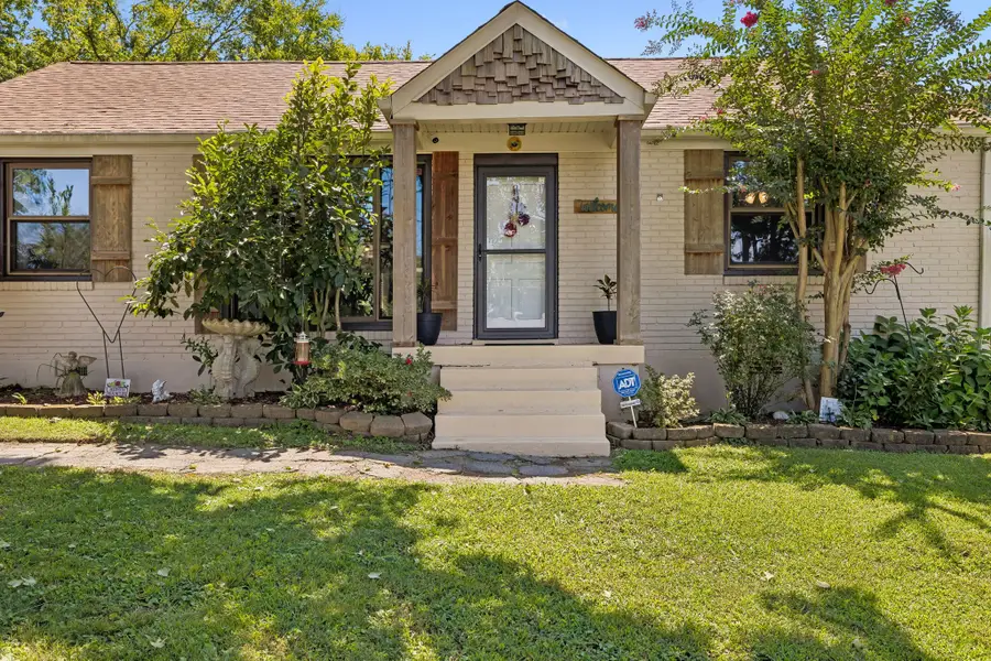 2429 Maplecrest Dr, Nashville, TN 37214 - #2
