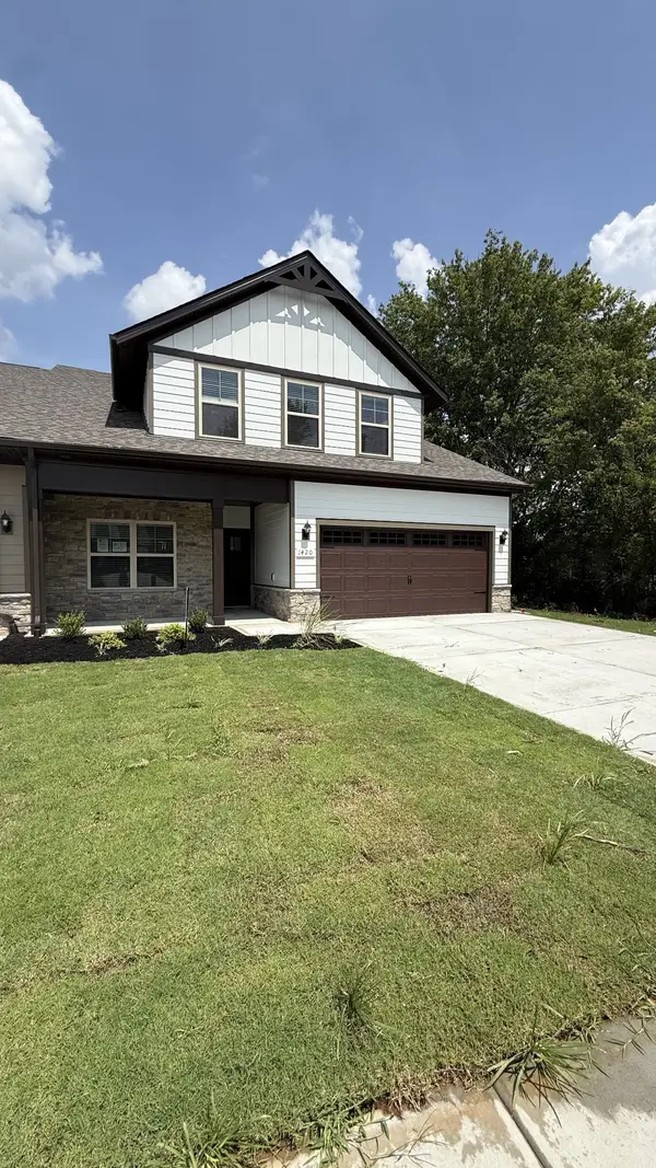 1420 Suzanne Drive, Murfreesboro, TN 37128