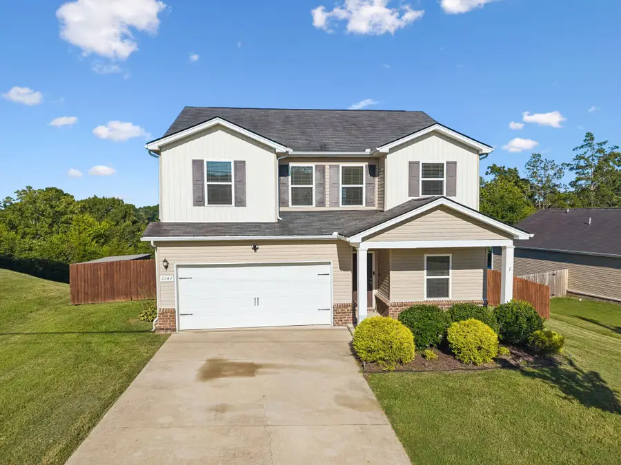2247 Bee Hive Dr, Columbia, TN 38401 - #2