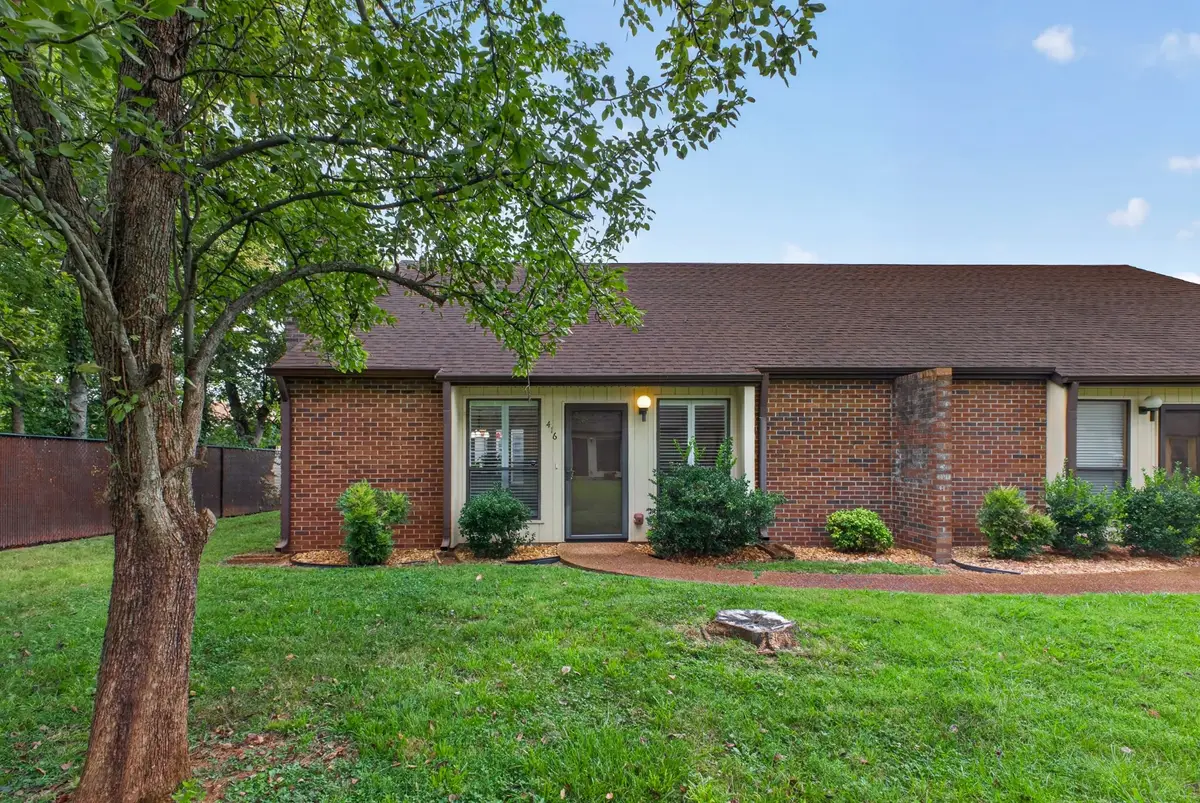 416 Castlewood Ln, Lebanon, TN 37087 - #1