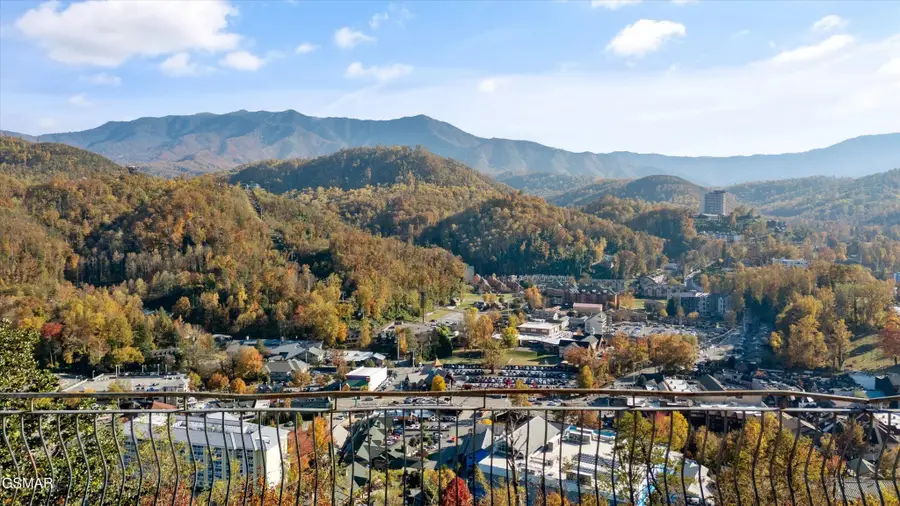 345 Greystone Heights Road, Gatlinburg, TN 37738 - #2
