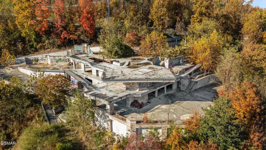 345 Greystone Heights Road, Gatlinburg, TN 37738 - #3