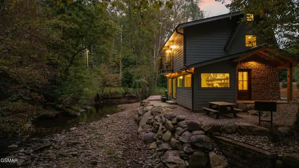 2951 Webb Creek Road, Sevierville, TN 37876