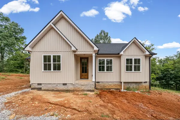202 Wallace St, Cumberland City, TN 37050