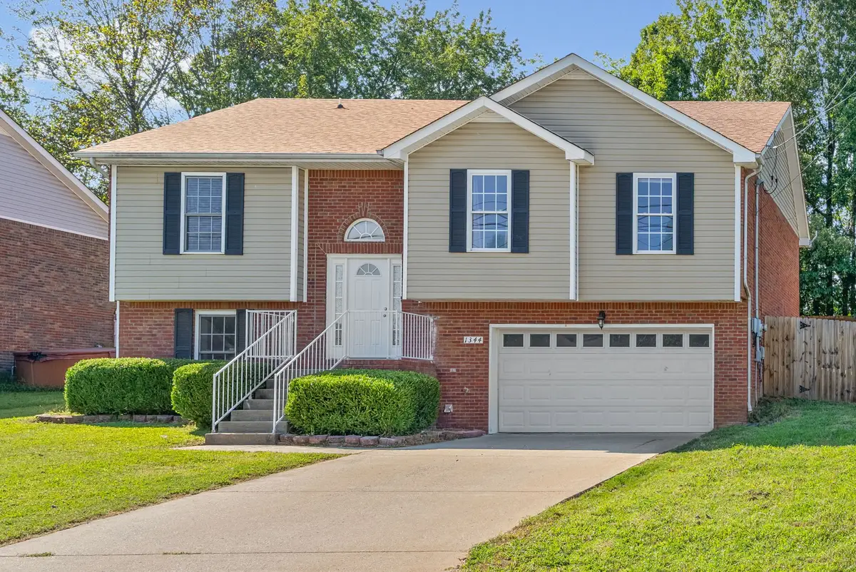 1344 Bluebonnet Dr, Clarksville, TN 37042 - #1
