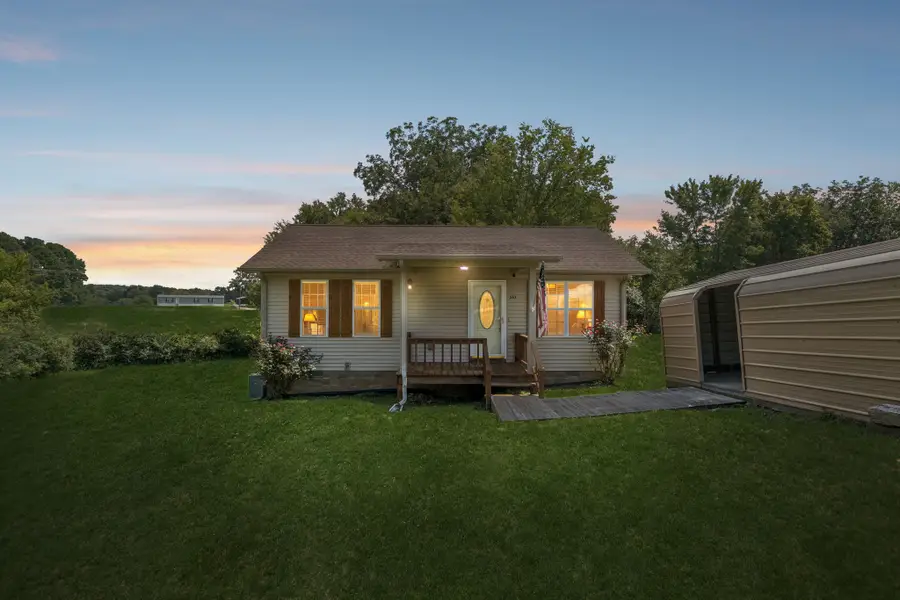 362 Oak St, Big Sandy, TN 38221 - #3