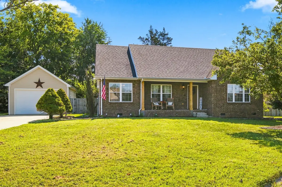 112 Eagles Nest Dr, Portland, TN 37148 - #1