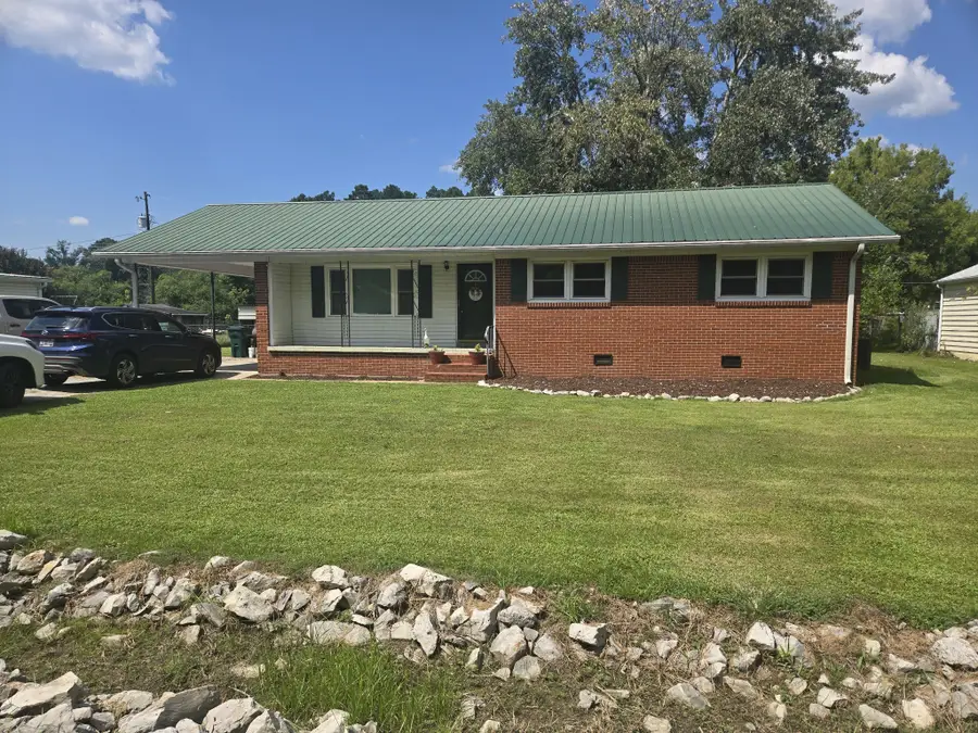 107 Truman St, Waverly, TN 37185 - #3