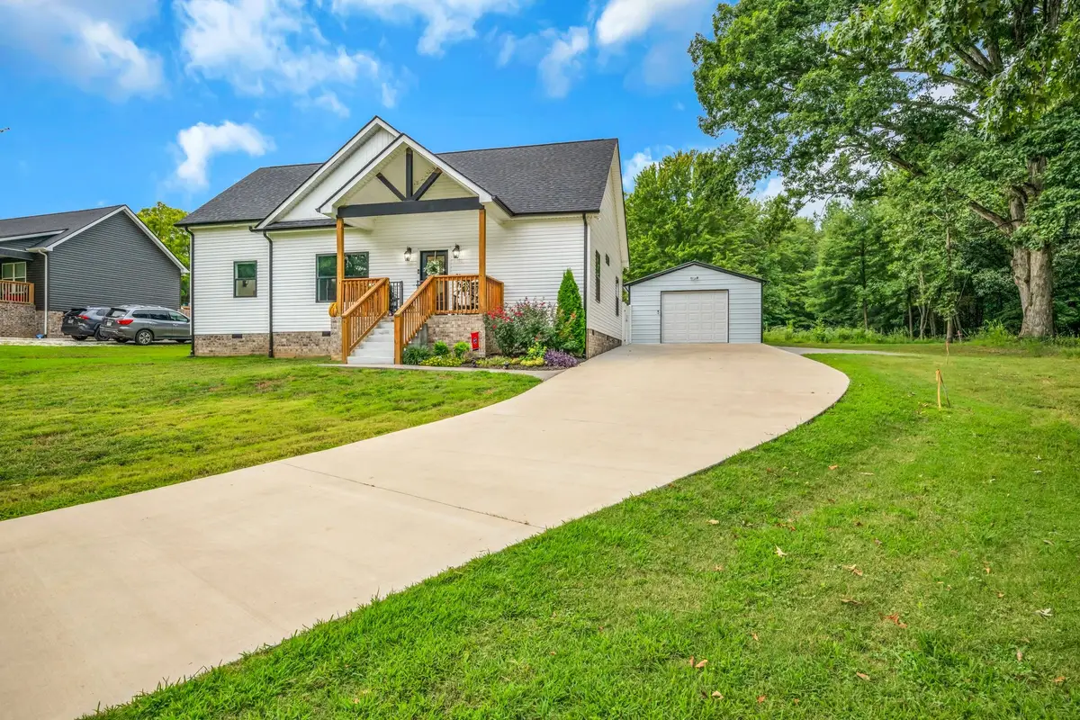 330 Kaiser Rd, Dickson, TN 37055 - #1