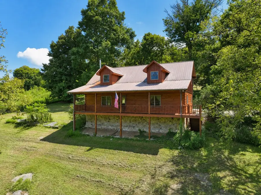 28 Edd Hackett Rd, Pleasant Shade, TN 37145 - #2