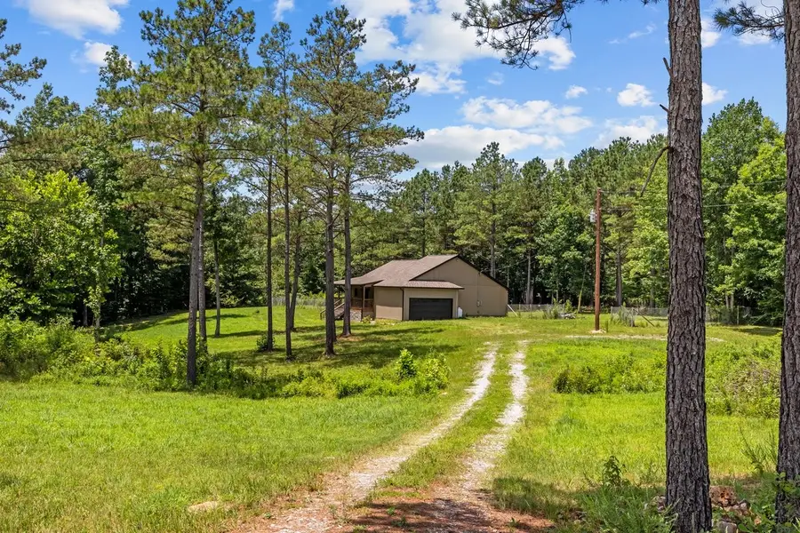 351 Katelyn Dr, Holladay, TN 38341 - #3