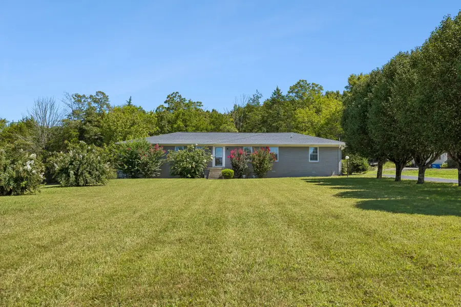 212 Dixon Springs Hwy, Carthage, TN 37030 - #2
