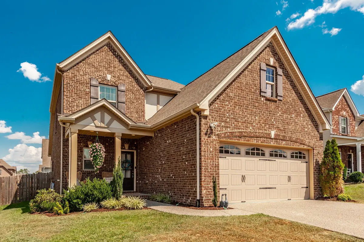 1020 Laurelwood Dr, Gallatin, TN 37066 - #1