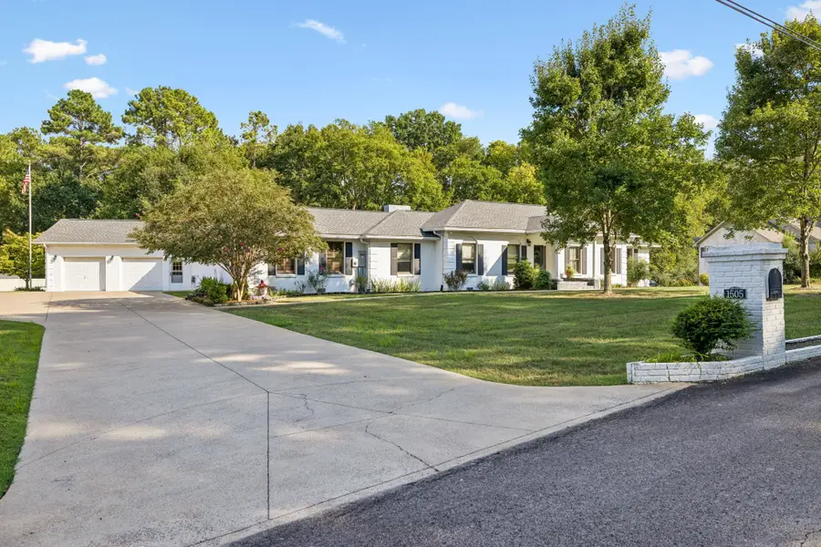 1505 Timberwood Dr, Columbia, TN 38401 - #3