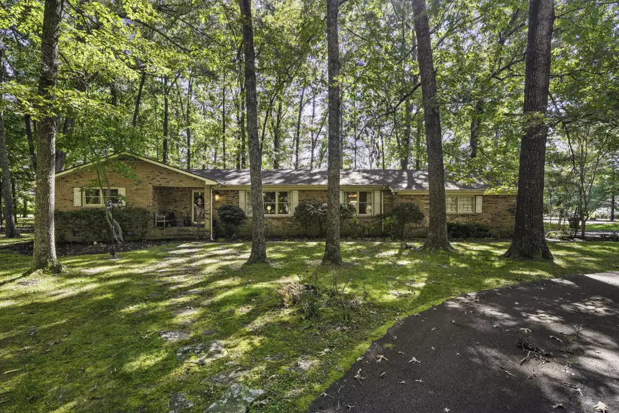 213 Regwood Dr, Tullahoma, TN 37388 - #2
