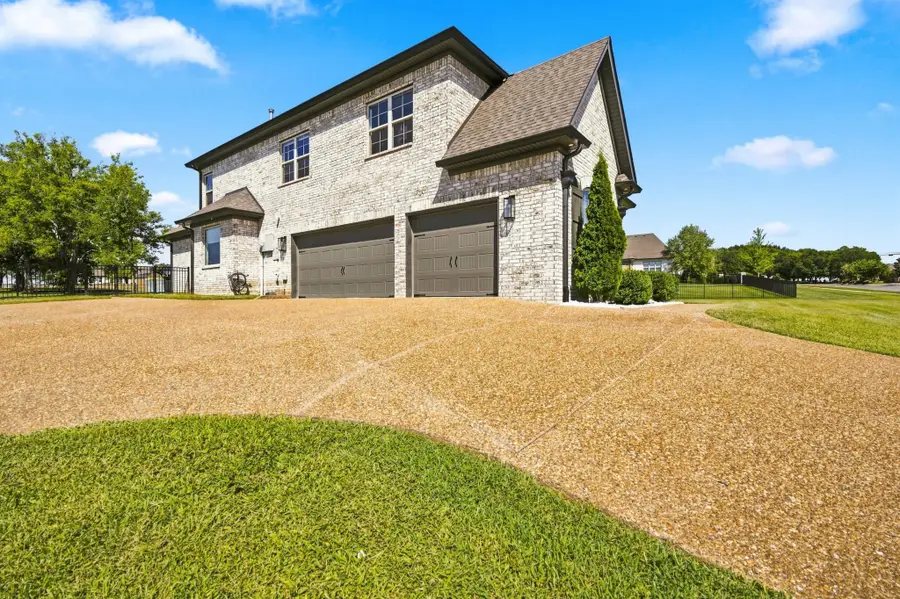 94 Mulberry Grv, Gallatin, TN 37066 - #3