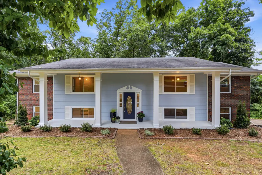 2824 Ridgecrest Drive, Chattanooga, TN 37406 - #3